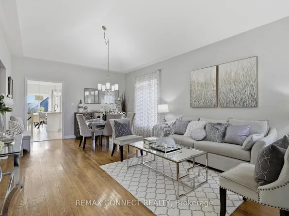 2361 Southcott Rd, Pickering, ON L1X 2T3