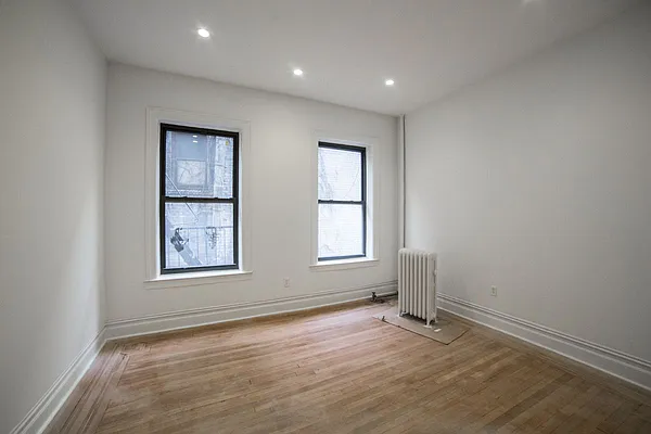 Rented by Jonathan Wachtel, LREB | media 18