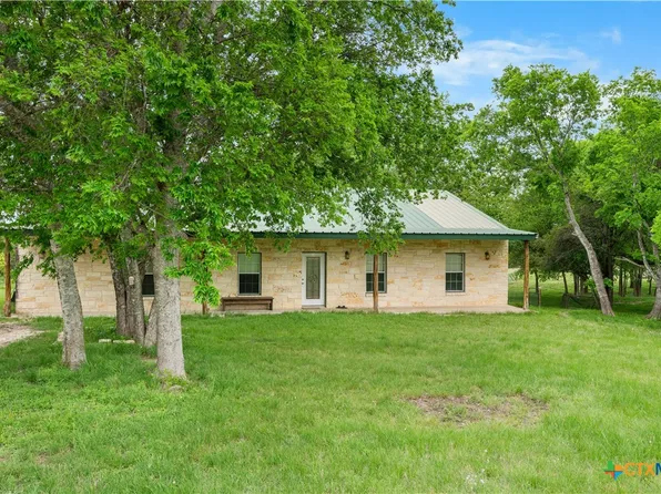 1125 King Country Rd, Gatesville, TX 76528