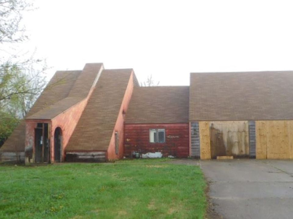 1st image of 2306 E Princeton Ave