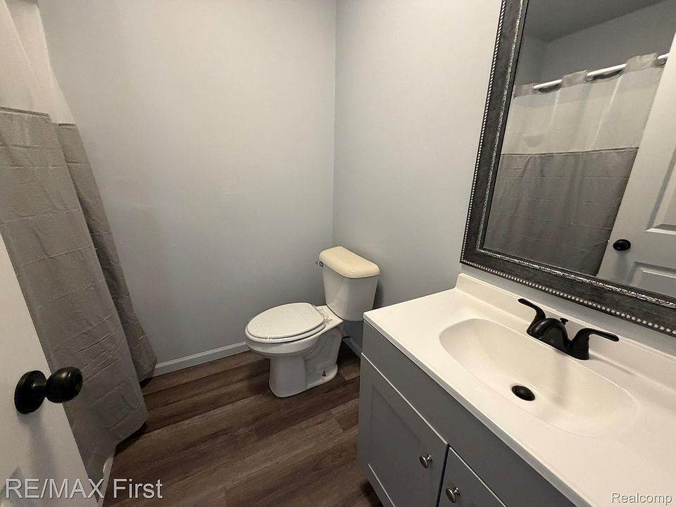 16045 Oporto St, photo 15