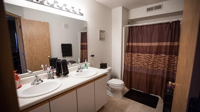 1st image of 2868 Coral Ct APT 204
