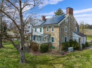 122 Sandy Ridge Mount Airy Rd, Stockton, NJ 08559