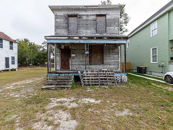 3rd image of 1315 N Laura St