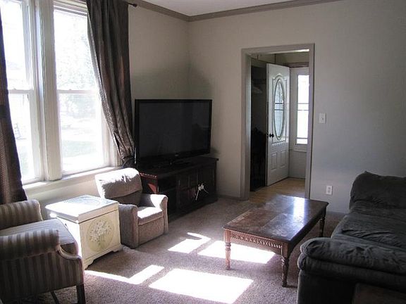 4th image of 1714 Avenue I