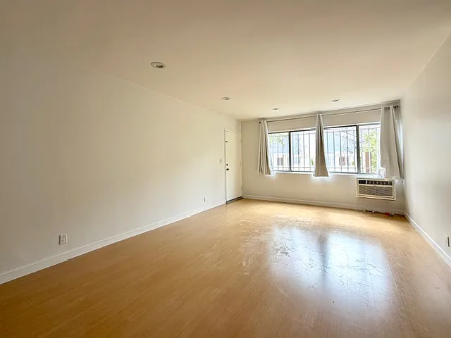 7607 Norton Ave #2 — Photo 13