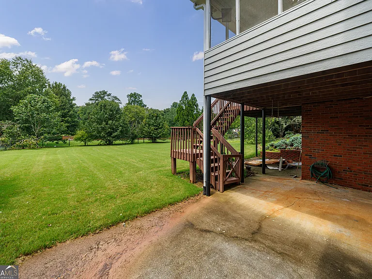 5795 Dovnick Dr — Photo 88