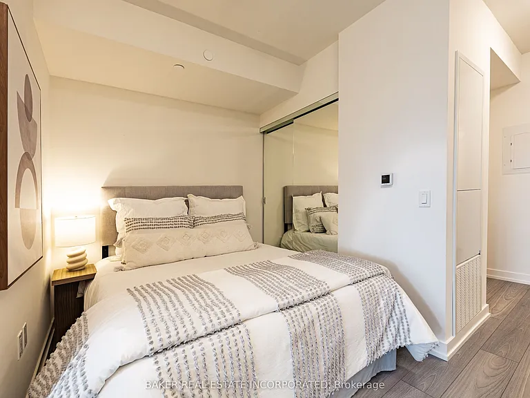 223 Redpath Ave #3312 — Photo 3