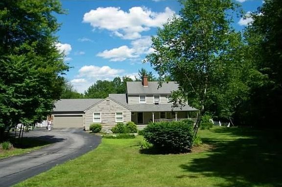 3rd image of 6 Audley Dr