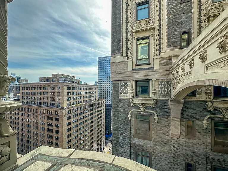 4 Park Ave #20L — Photo 7
