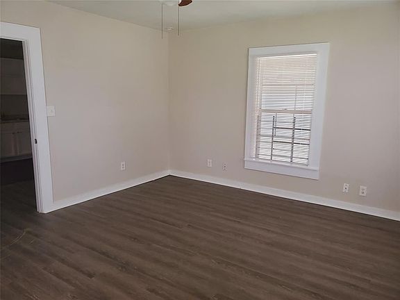 5th image of 1220 Griffin St #C