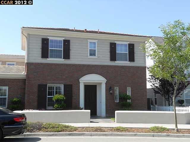 1st image of 1906 Casablanca St