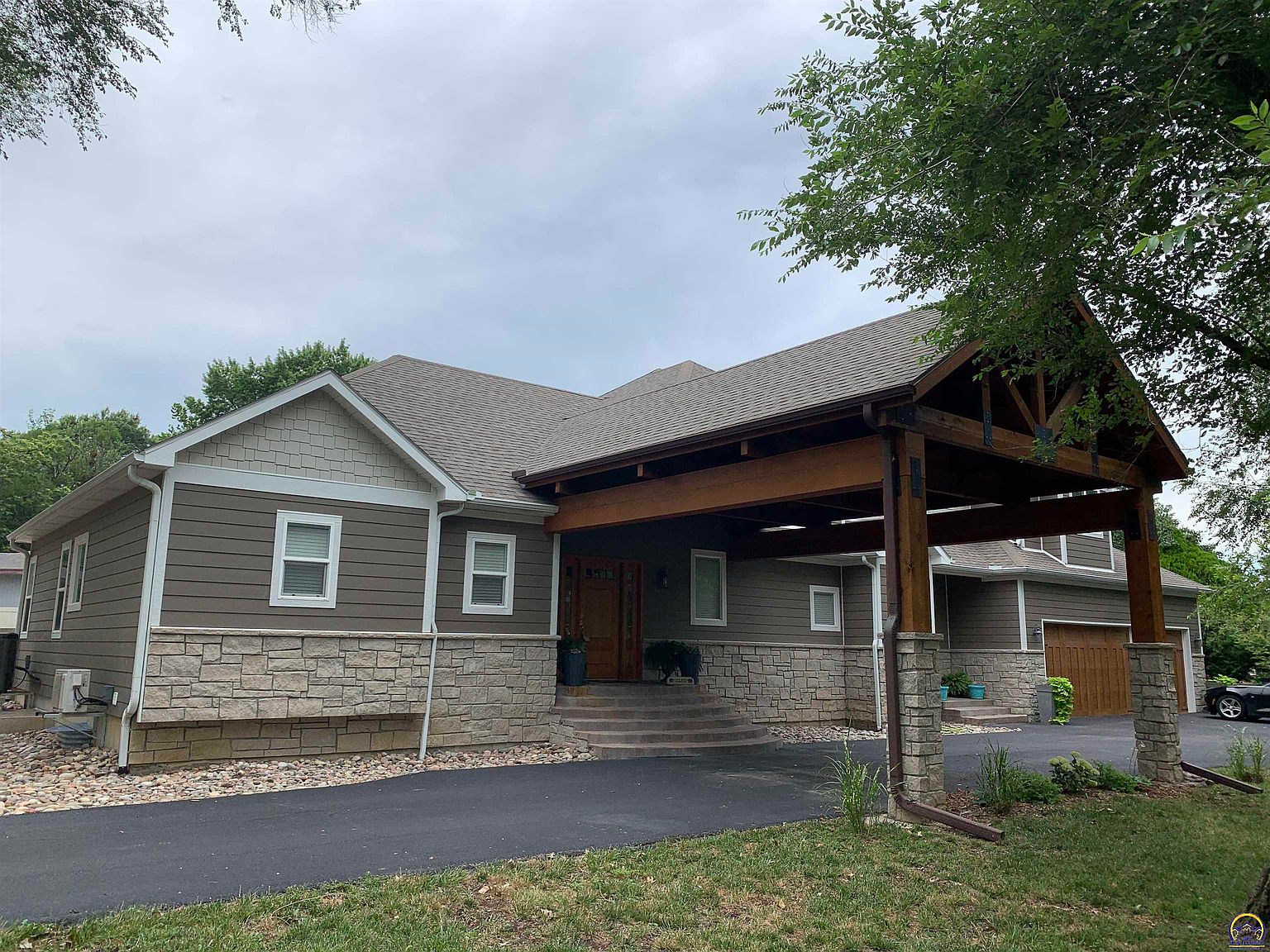 2001 Morningside Dr, Emporia, KS 66801 Zillow
