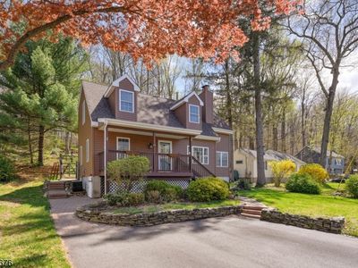 64 Hilltop Trl, Sparta, NJ, 07871
