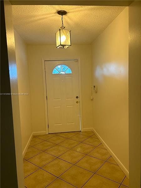 1st image of 340 Holly Dr #0