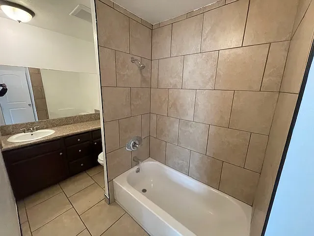 1333 W Stoneridge Ct #4 — Photo 12