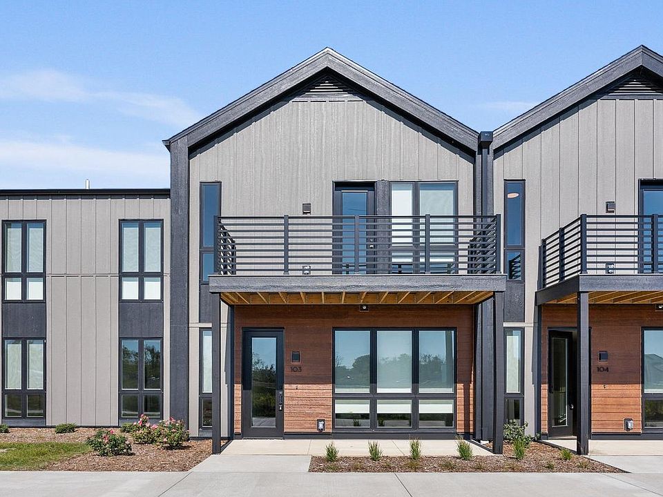 1st image of 4163 East Hemlock DRIVE #103