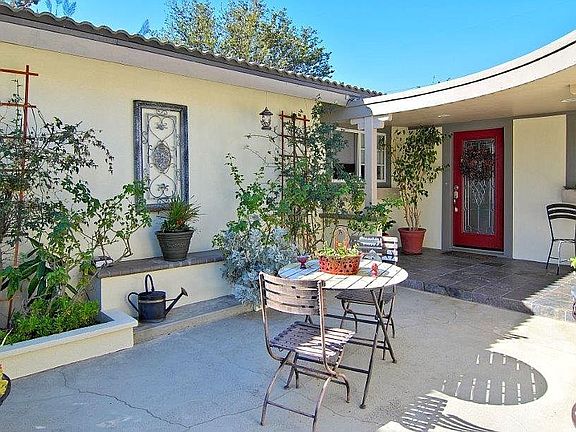 Welcoming Courtyard