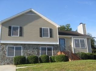 1024 Glenmont Rd, Winston Salem, NC 27107