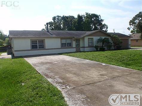 2nd image of 18617 Miami Blvd