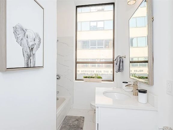 5th image of 316 Fulton Ave #1