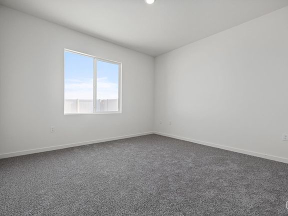 4th image of 7522 Rambutan Pl