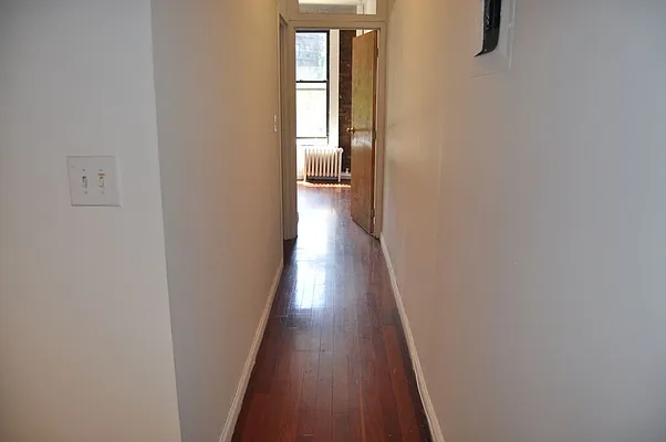 Rented by Sky Management | media 38