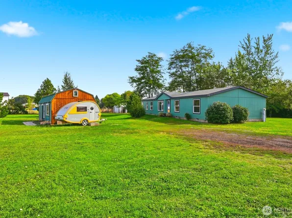 2902 S 90th Avenue, Yakima, WA 98903