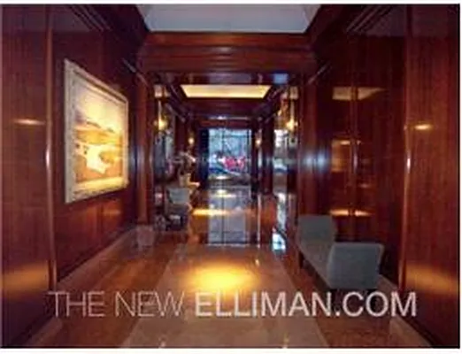 Rented by Douglas Elliman | media 19