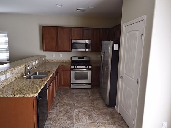 5th image of 8637 Bronze Hills Ct