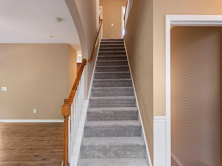 3001 Prospect Pkwy — Photo 11