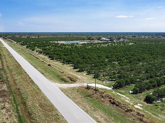 3rd image of 387 Us Highway 27 S