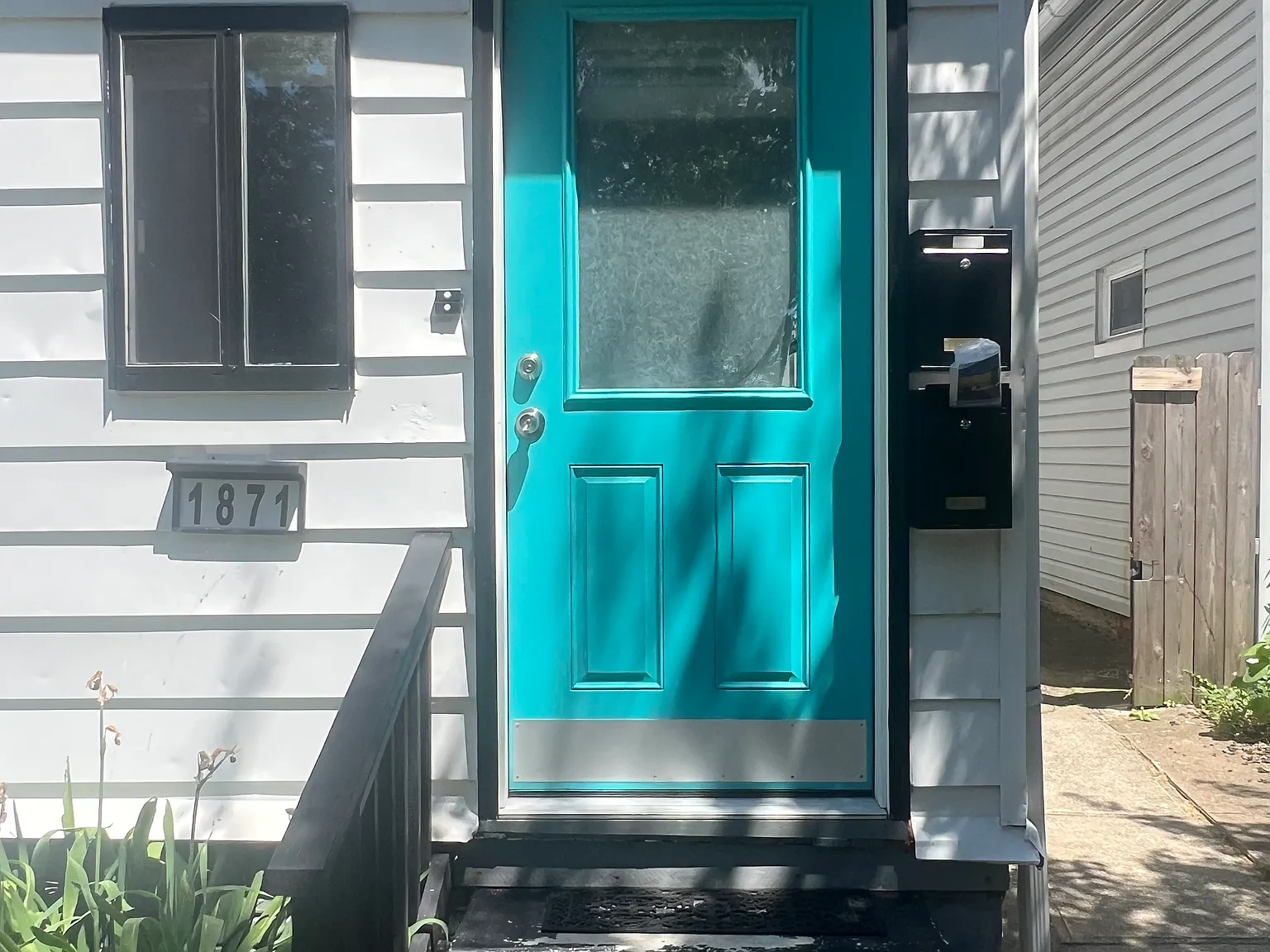 2 bed, 900 sqft, $1,495 — Photo 2