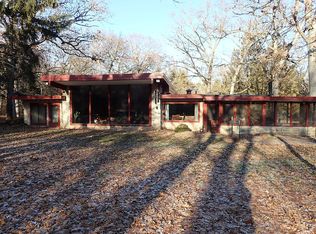 W286S4785 Woods Rd, Waukesha, WI 53189