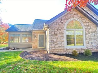 2503 Golf Course Dr, Washington, PA 15301
