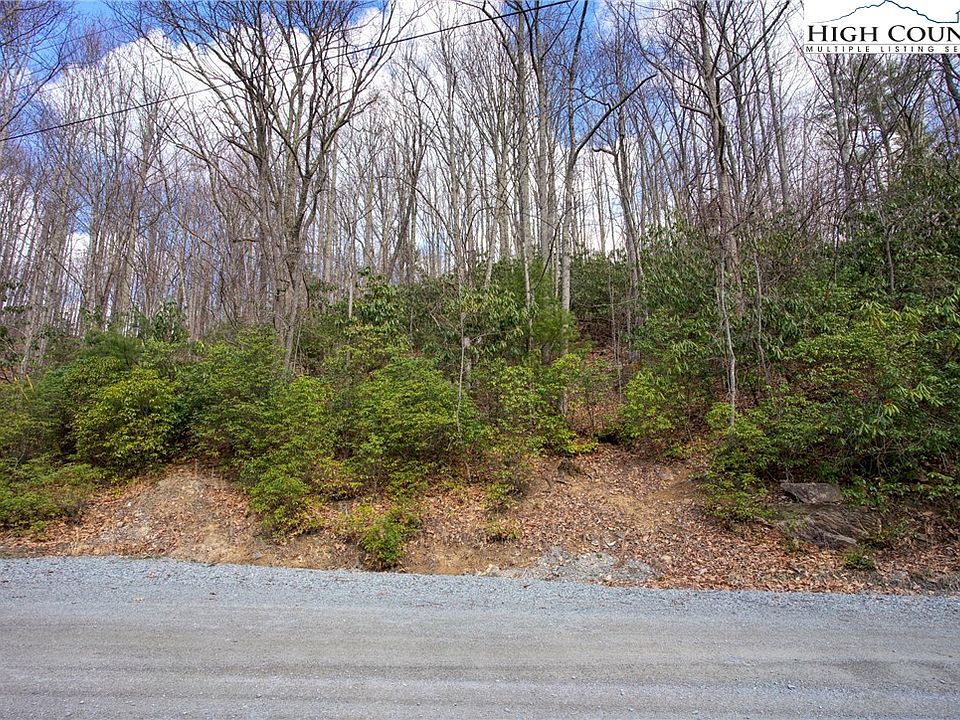 1st image of 148 Rhododendron Drive