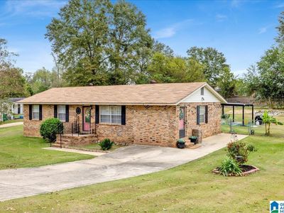 617 10th Ter, Pleasant Grove, AL, 35127