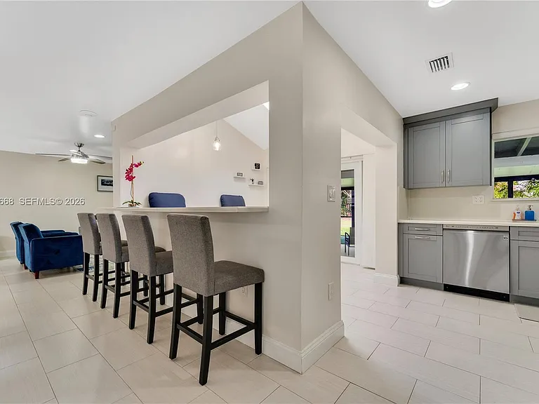 9501 Palmetto Club Ln E — Photo 6