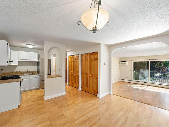 4th image of 4820 Park Commons Dr APT 235