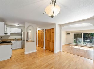 4820 Park Commons Dr APT 235, Saint Louis Park, MN 55416