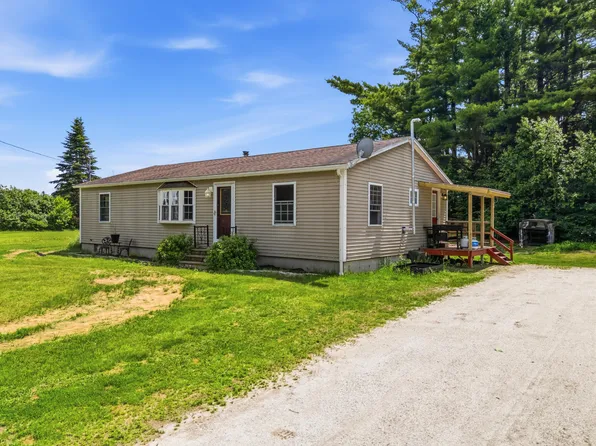59 Edgecomb Road, Lisbon, ME 04252