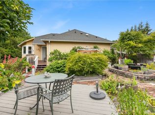 17439 95th Pl SW, Vashon, WA 98070