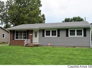 23 Radcliff Rd, Springfield, IL 62703