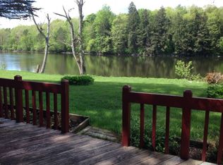 37 River Cottage Ln, Orford, NH 03777