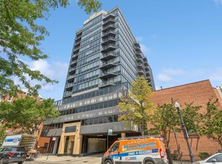 1309 N Wells St APT 1402, Chicago, IL 60610
