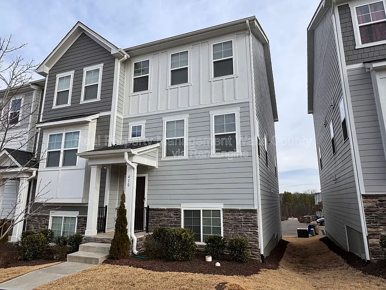 410 Odham Ln — Photo 13