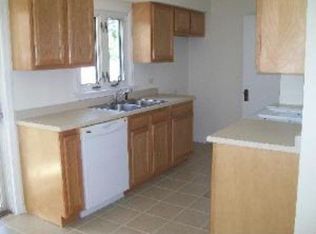126 Ann St, Clarendon Hills, IL 60514