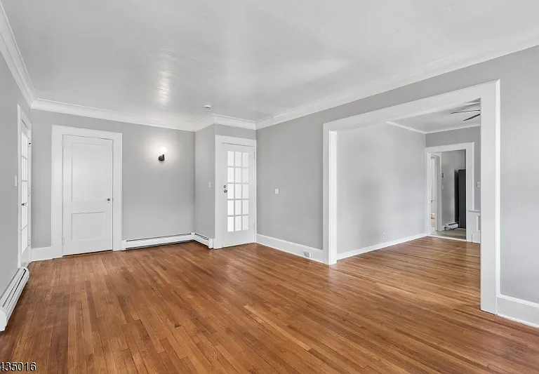 26 Howe Ave #2 — Photo 6