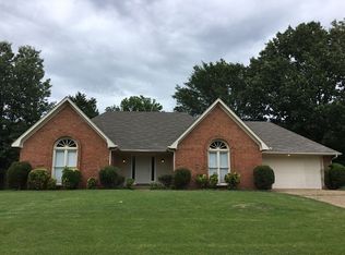 7142 Autumn Forrest Dr, Memphis, TN 38125