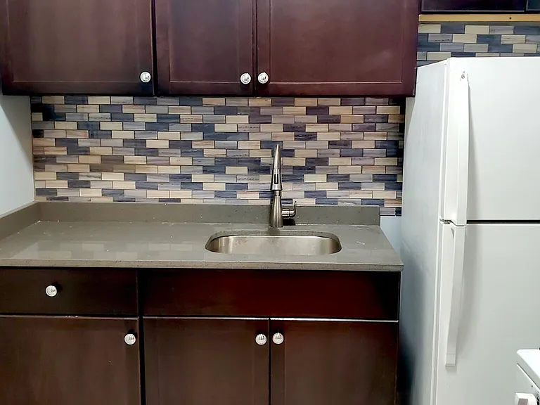 4255 W Addison St #42671 — Photo 3